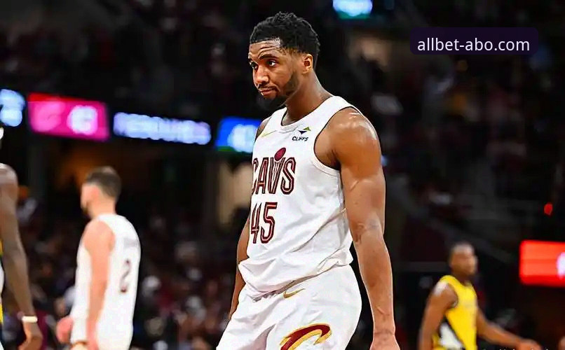 骑士队米切尔42分力克魔术队：一场流畅观赛体验的技术详解